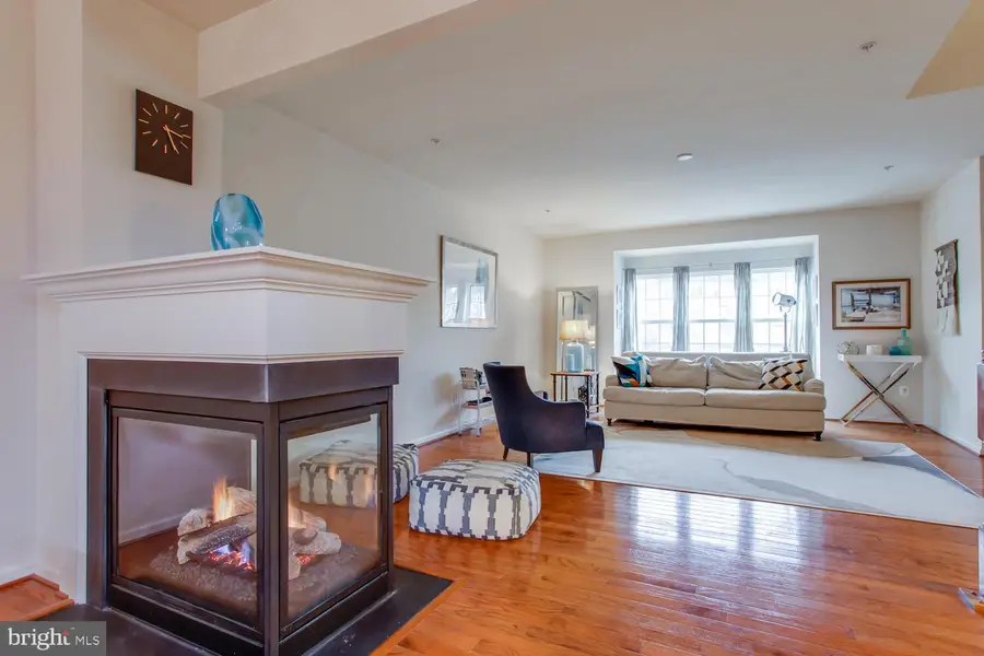 915 Hall Station Dr, Bowie, MD 20721 - #3