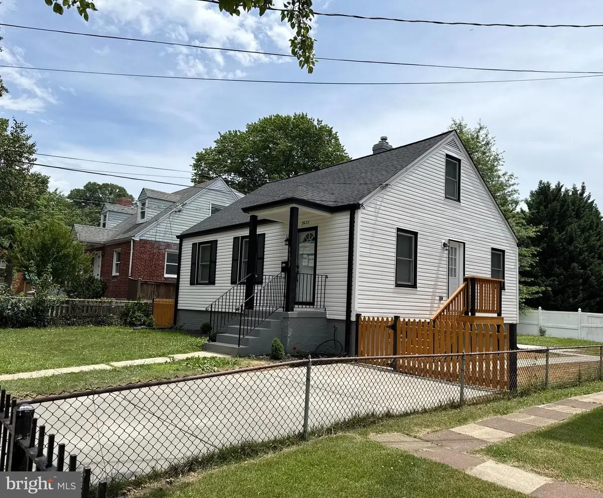 5633 Jamestown Rd, Hyattsville, MD 20782 - #1