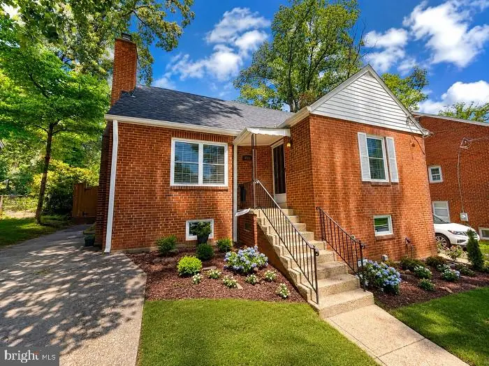 3512 Longfellow St, Hyattsville, MD 20782 - #1