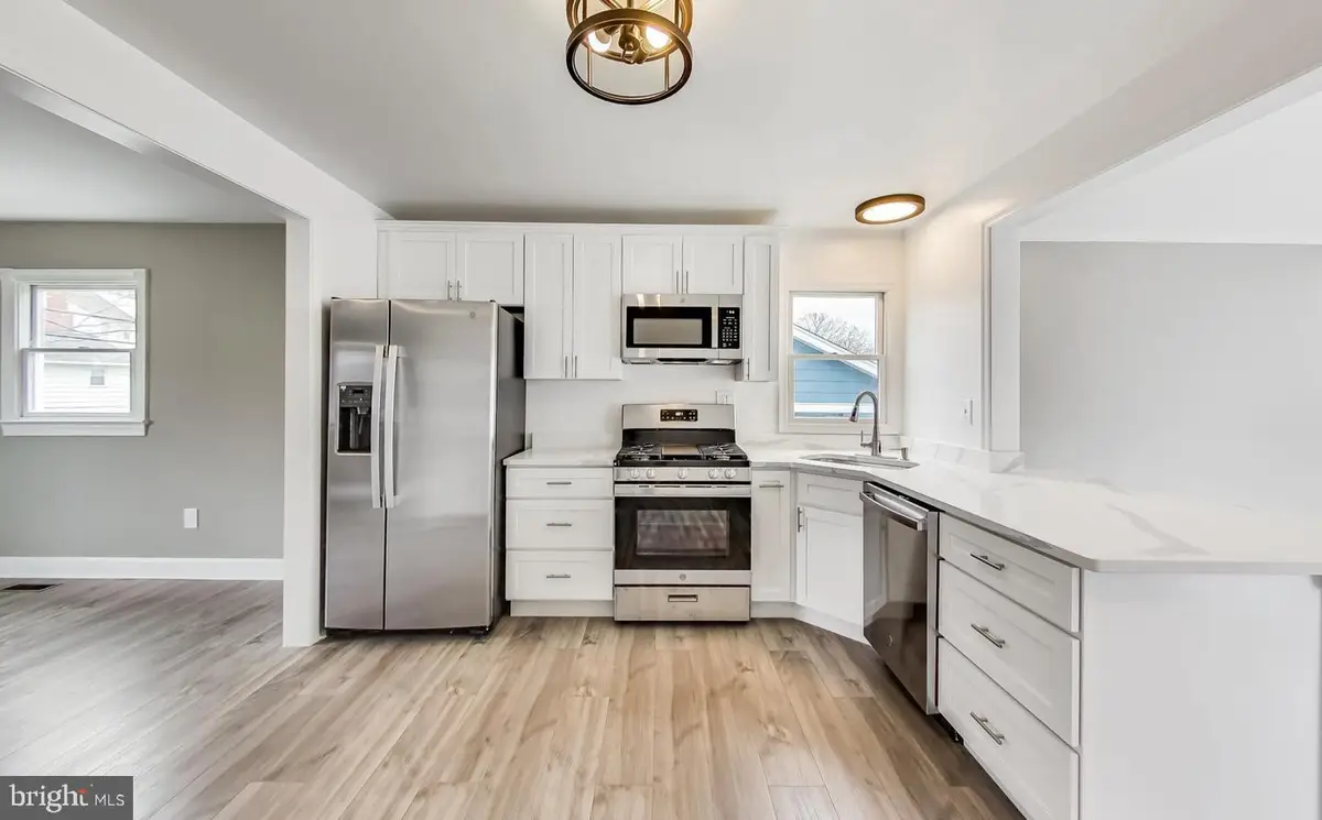 5923 Berwyn Rd, College Park, MD 20740 - #1