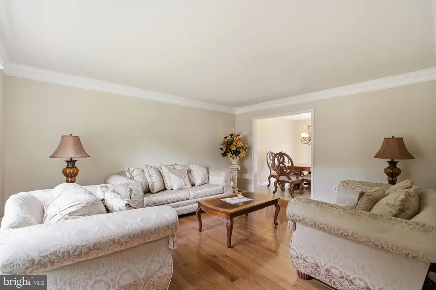 10205 Balsamwood, Laurel, MD 20708 - #3