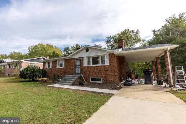 6911 Groveton Dr, CLINTON, MD 20735
