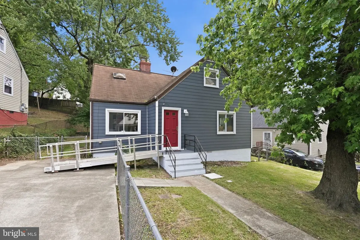 4405 54th Pl, Bladensburg, MD 20710 - #1
