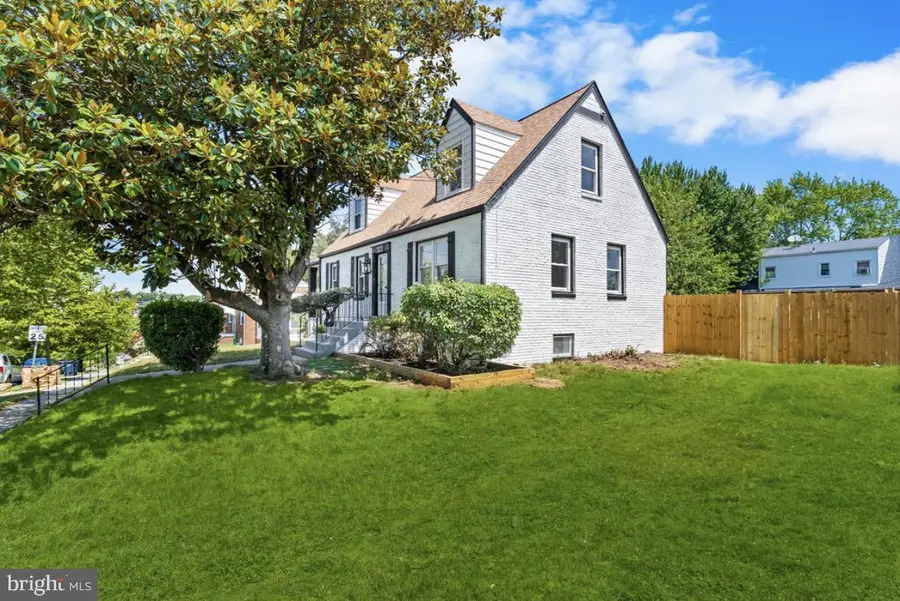 722 Sheridan St, Hyattsville, MD 20783 - #2