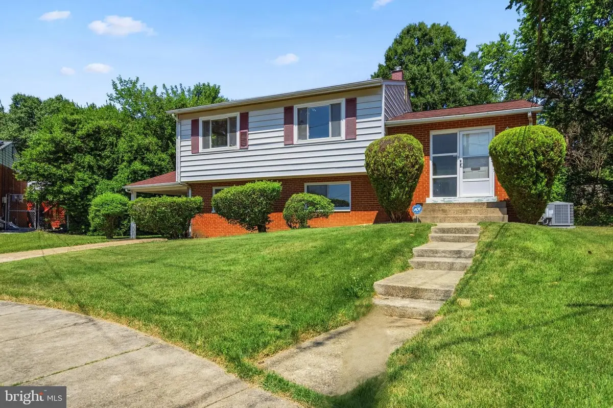 7201 Cloverdale Drive, Oxon Hill, MD 20745 - #1