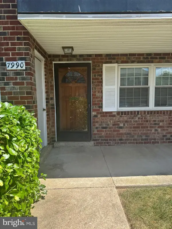 7990 Lakecrest Dr, GREENBELT, MD 20770