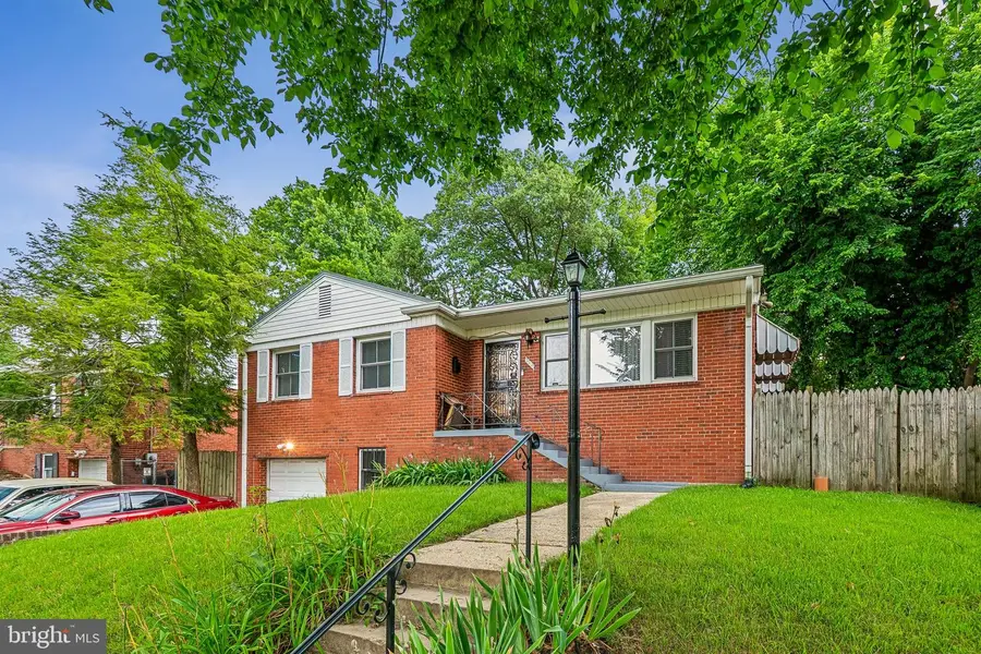 2503 Oxon Run Dr, Temple Hills, MD 20748 - #2