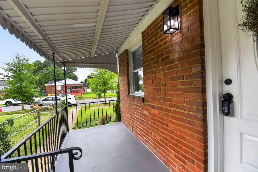 2416 Griffen St, Hyattsville, MD 20783 - #3