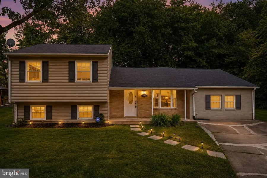 12203 Kingsbrook St, Bowie, MD 20721 - #2