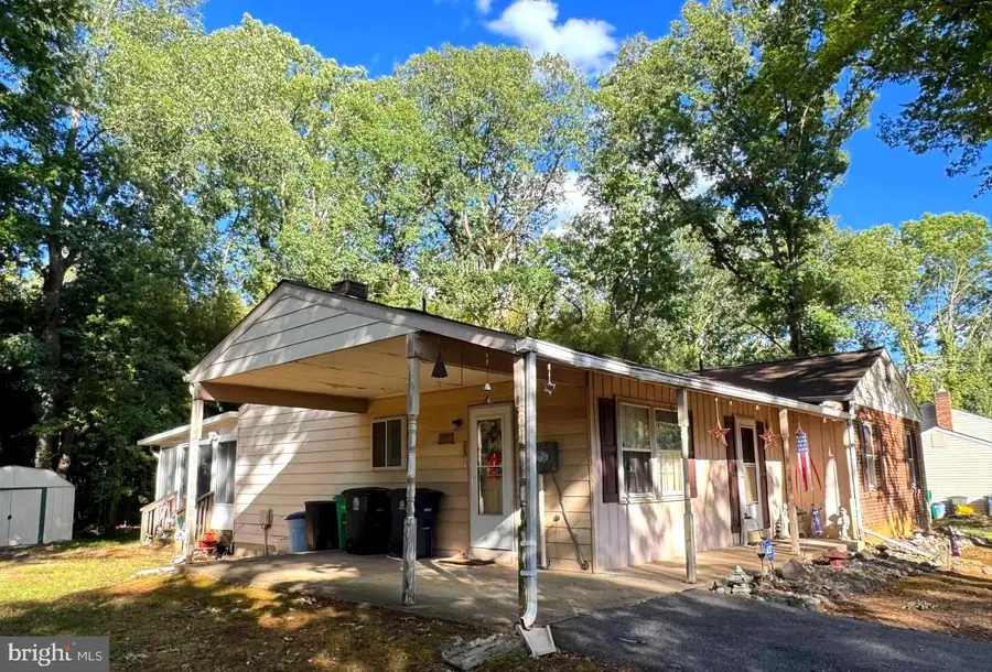 13306 Buchanan Dr, Fort Washington, MD 20744 - #2