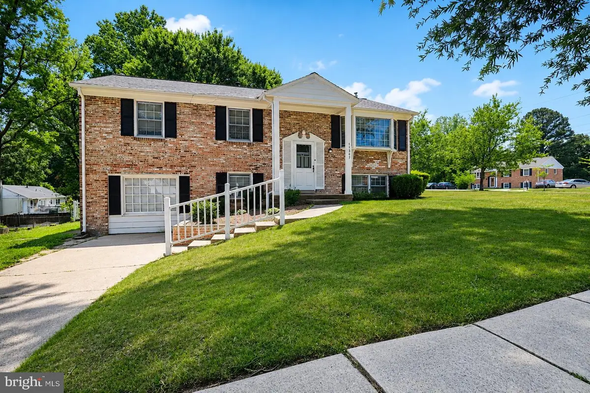 11307 Brookdale Ln, Upper Marlboro, MD 20772 - #1