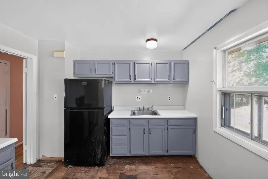 1917 Glendora Dr, District Heights, MD 20747 - #2