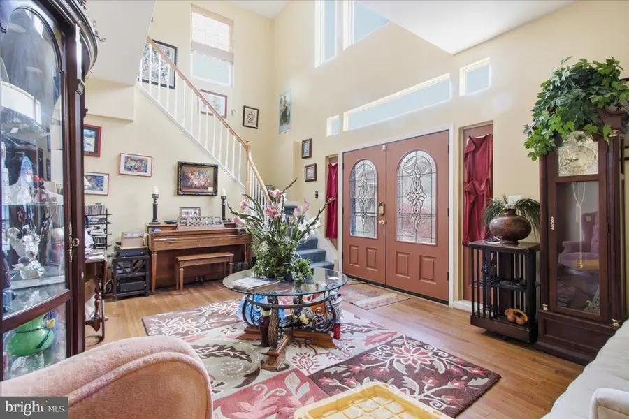 6424 Fairbanks St, Hyattsville, MD 20784 - #3