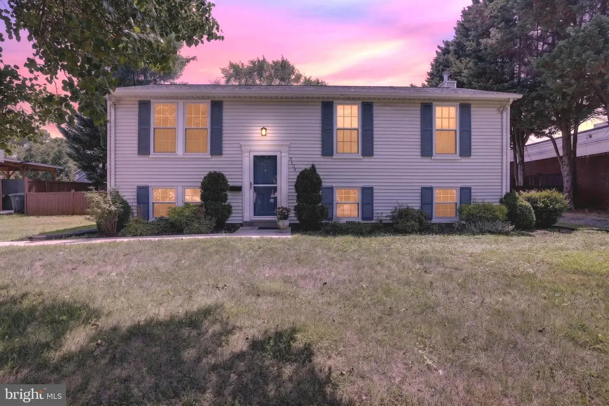 8409 Locust Grove Dr, Laurel, MD 20707 - #1