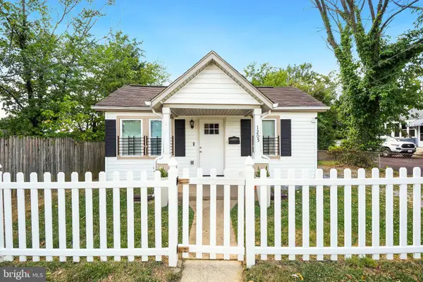 1205 Kayak Ave, CAPITOL HEIGHTS, MD 20743