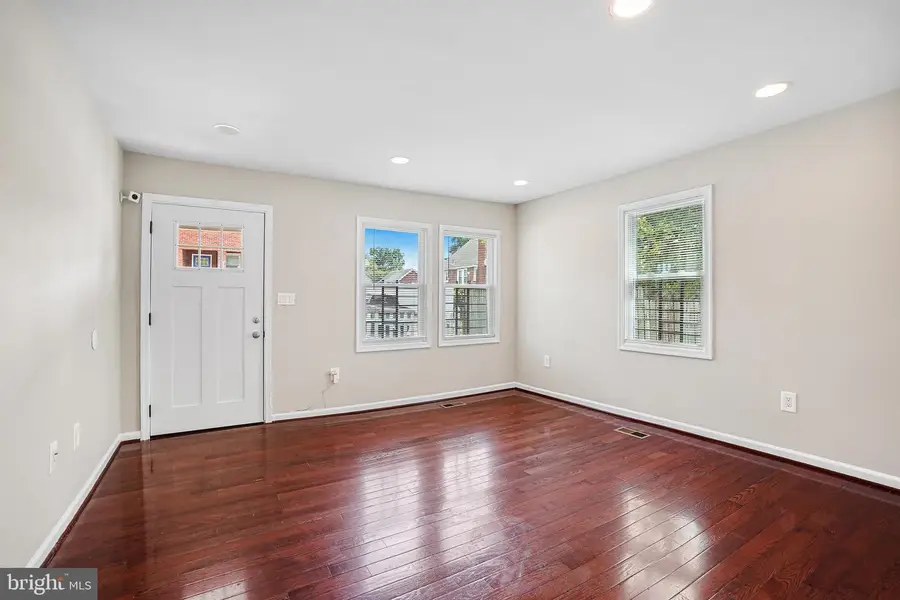 1205 Kayak Ave, Capitol Heights, MD 20743 - #2