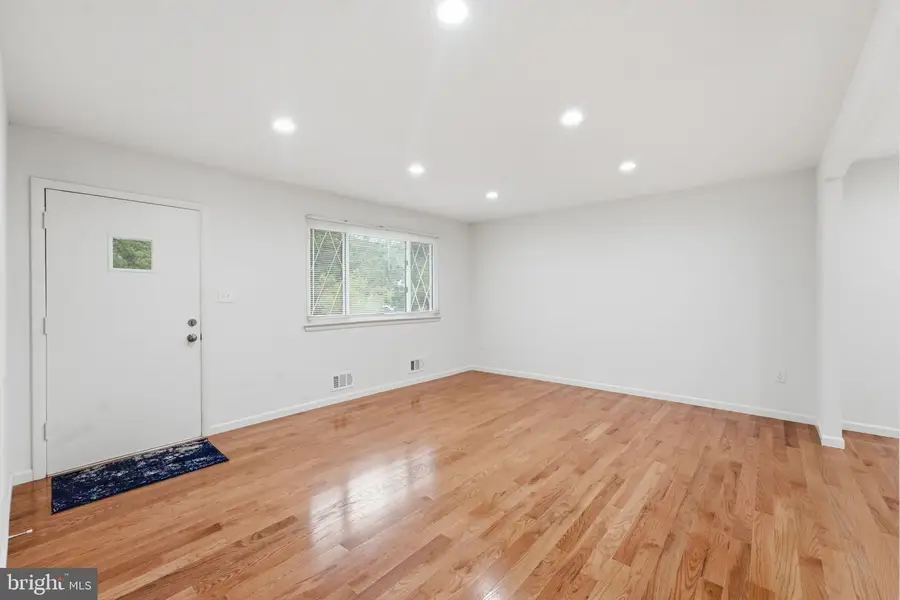1404 Woodlark Dr, District Heights, MD 20747 - #3