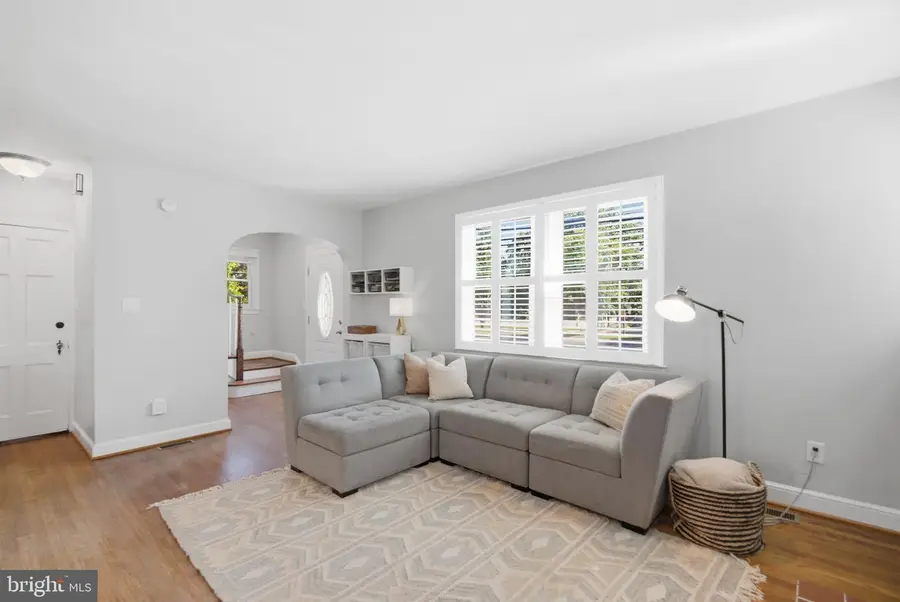 4308 East West Hwy, University Park, MD 20782 - #3