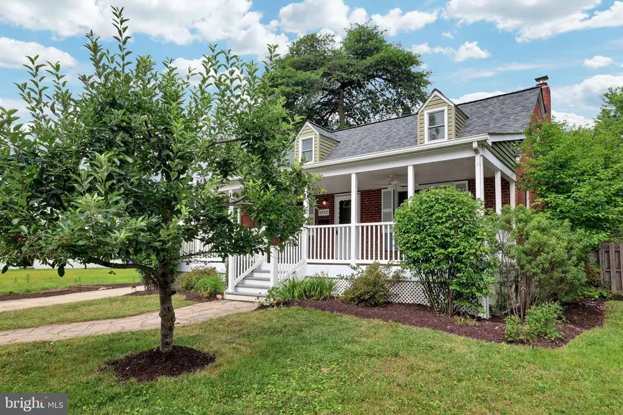 8702 50th Pl, College Park, MD 20740 - #2