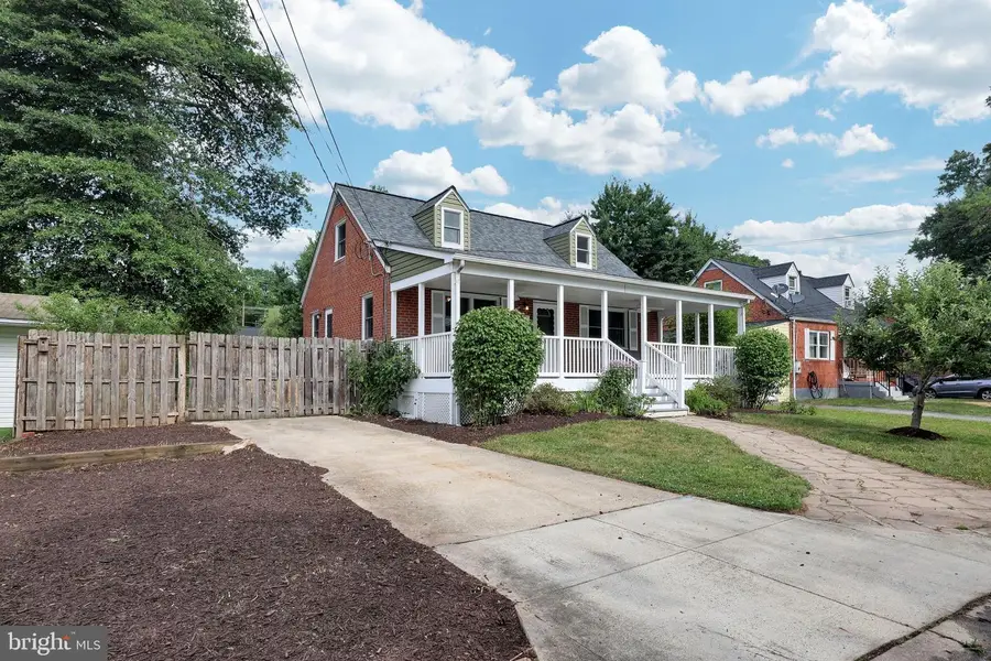 8702 50th Pl, College Park, MD 20740 - #3