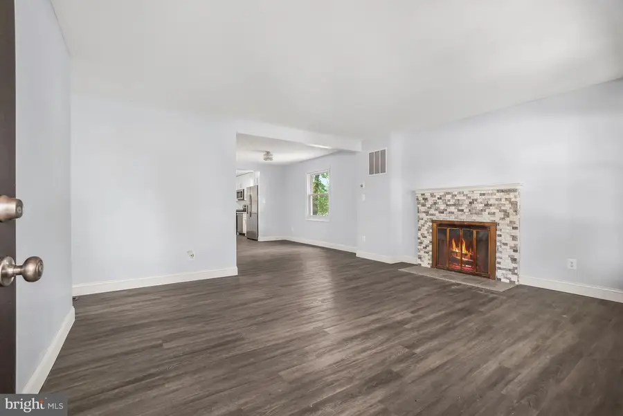 9359 Worrell Ave, Lanham, MD 20706 - #2