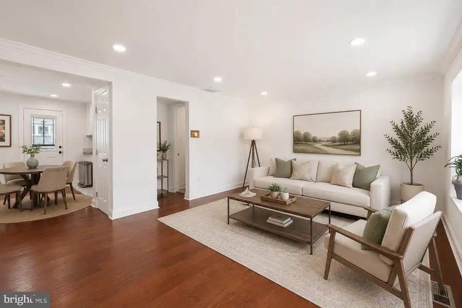 703 Green Willow Pl, Landover, MD 20785 - #2