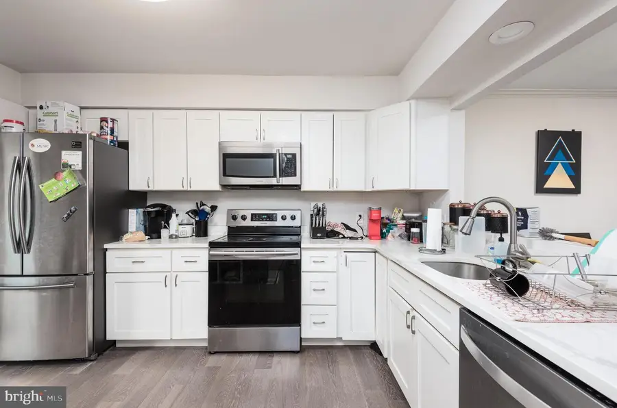 8202 Greenspire Ter, Hyattsville, MD 20783 - #3