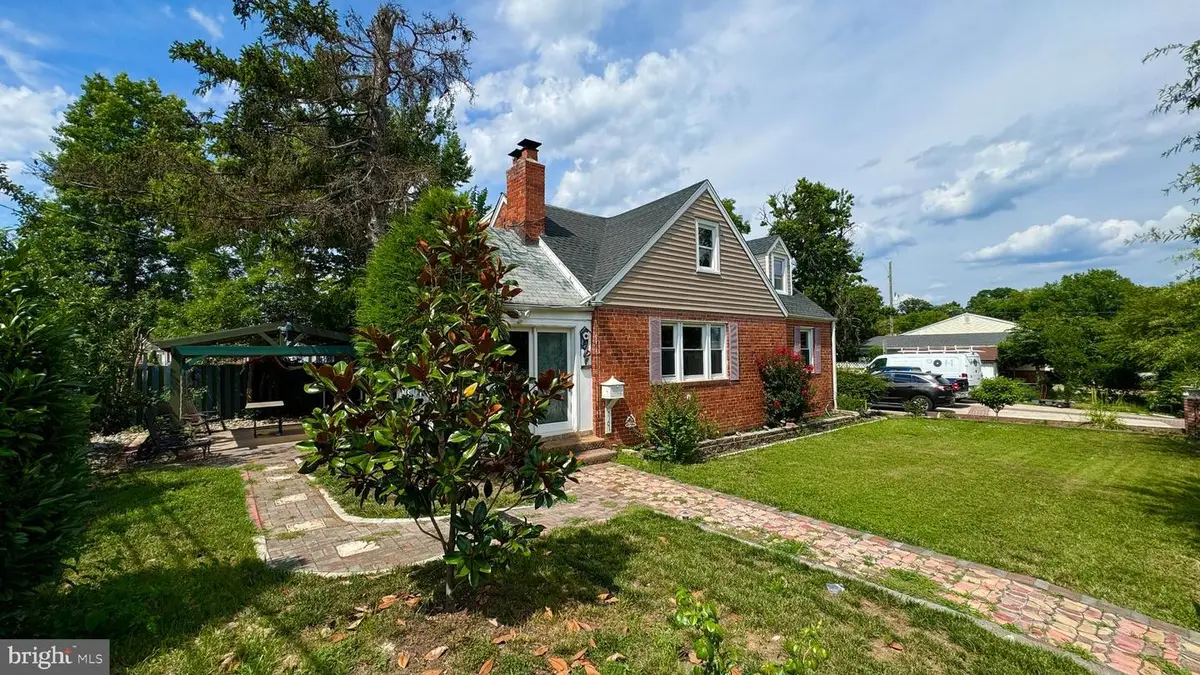 7101 24th Ave, Hyattsville, MD 20783 - #1