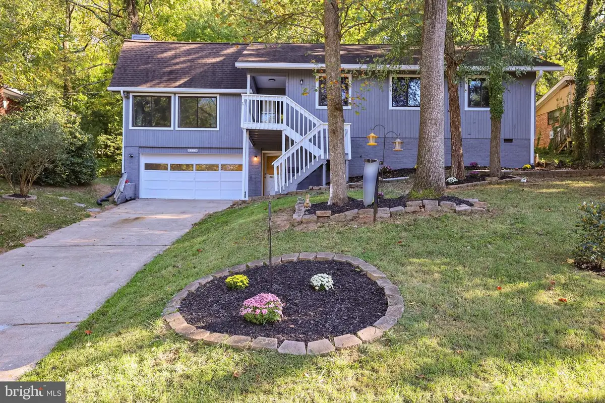37 Lakeside Dr, Greenbelt, MD 20770 - #1