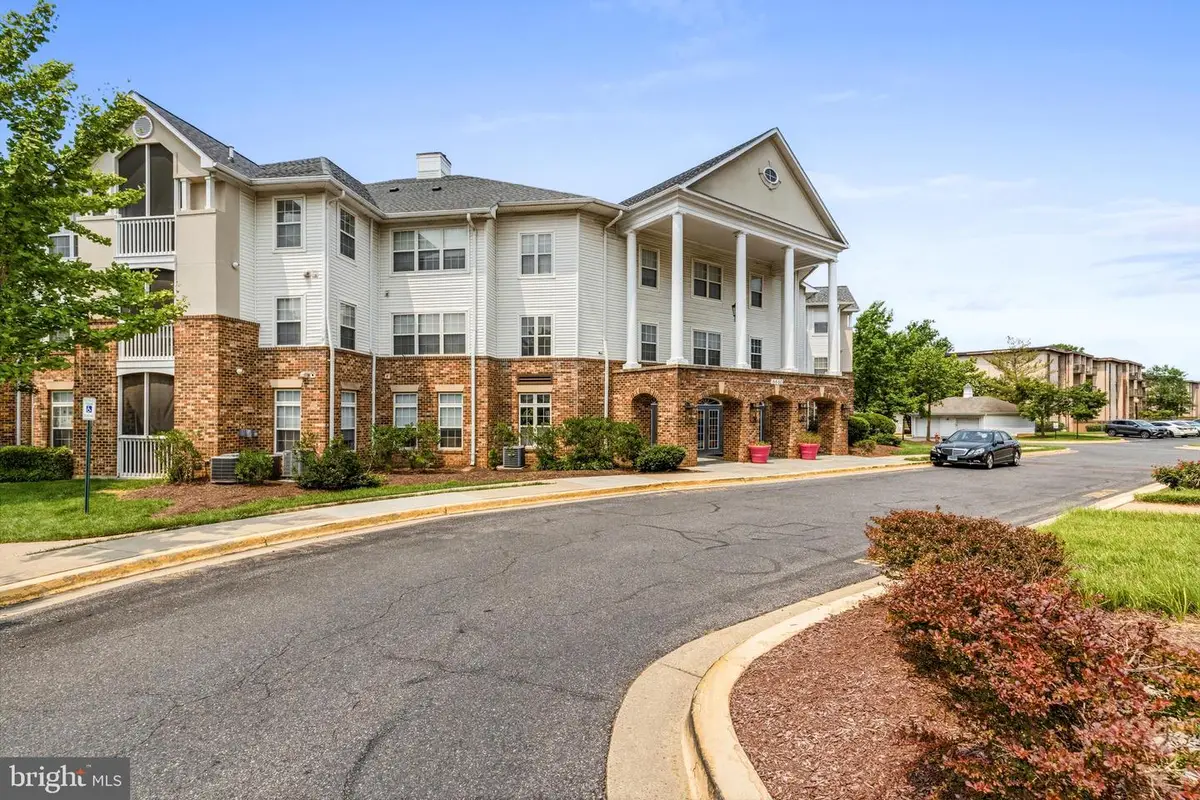 6640 Lake Park Dr #3b, Greenbelt, MD 20770 - #1