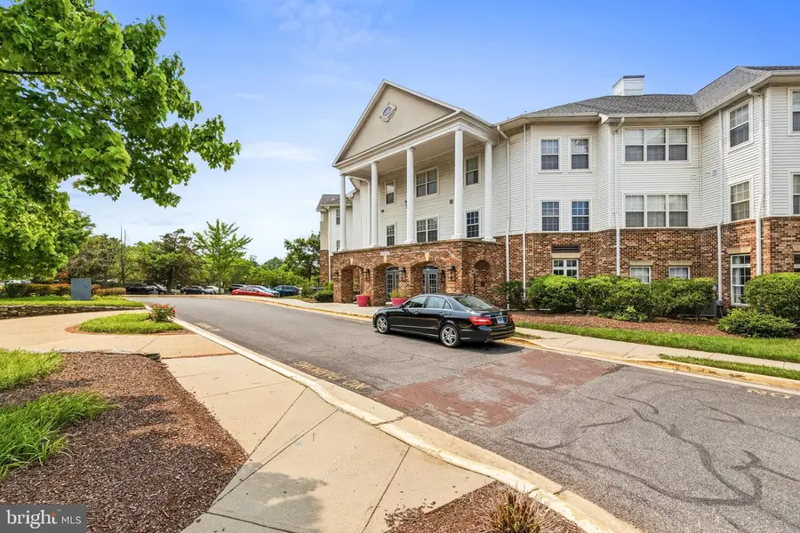 6640 Lake Park Dr #3b, Greenbelt, MD 20770 - #2
