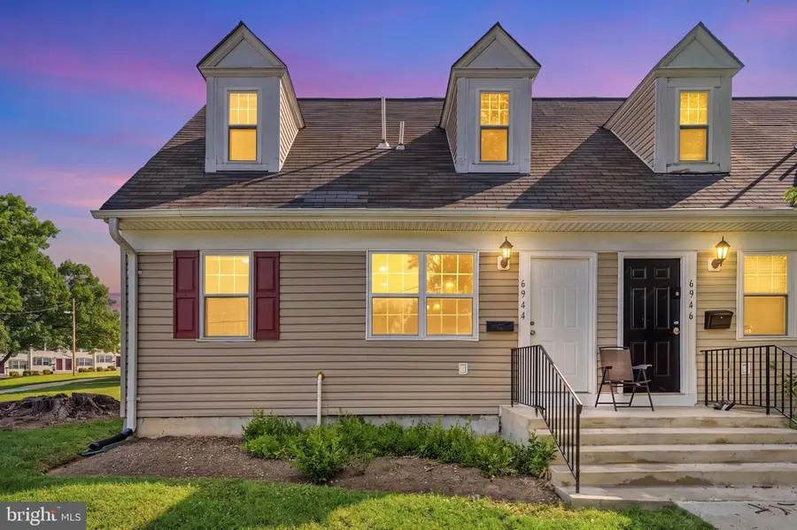 6944 Hawthorne St, Hyattsville, MD 20785 - #2