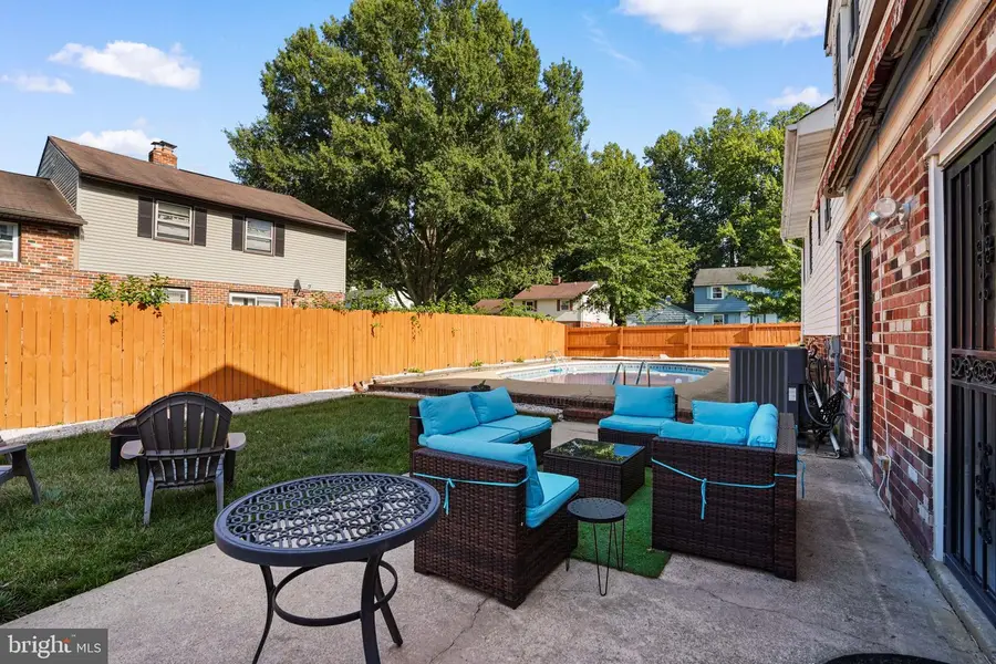 320 Pemberton St, Upper Marlboro, MD 20774 - #2