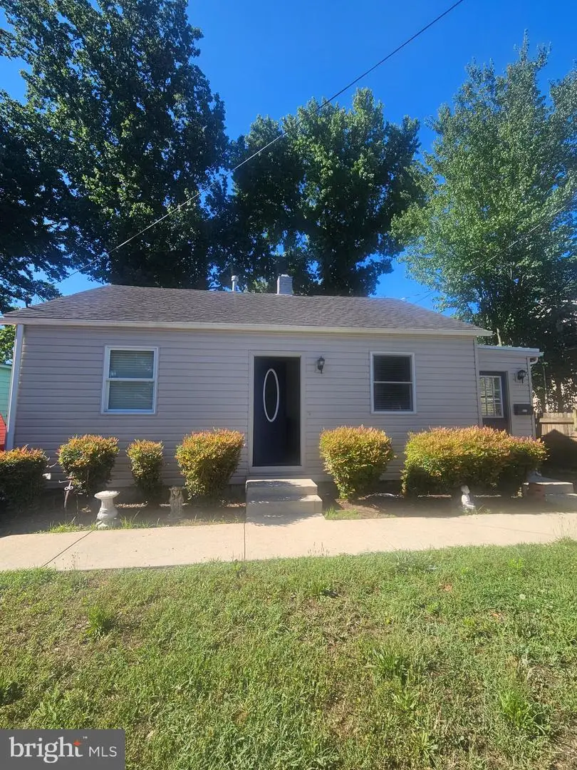 3417 Allison St, Brentwood, MD 20722 - #1