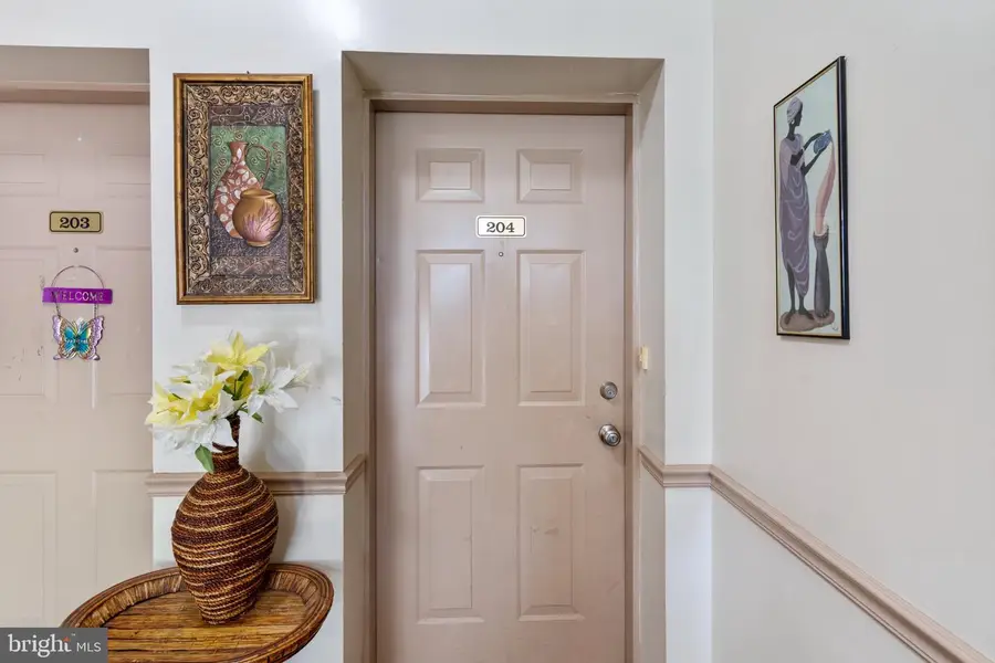 9720 Lake Pointe Ct #204, Upper Marlboro, MD 20774 - #3