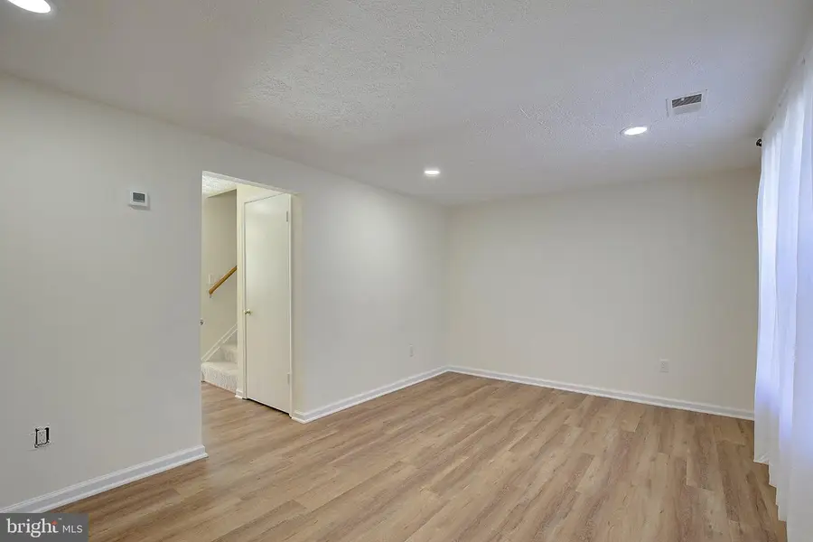 926 Pleasant Hill Ln, Bowie, MD 20716 - #3