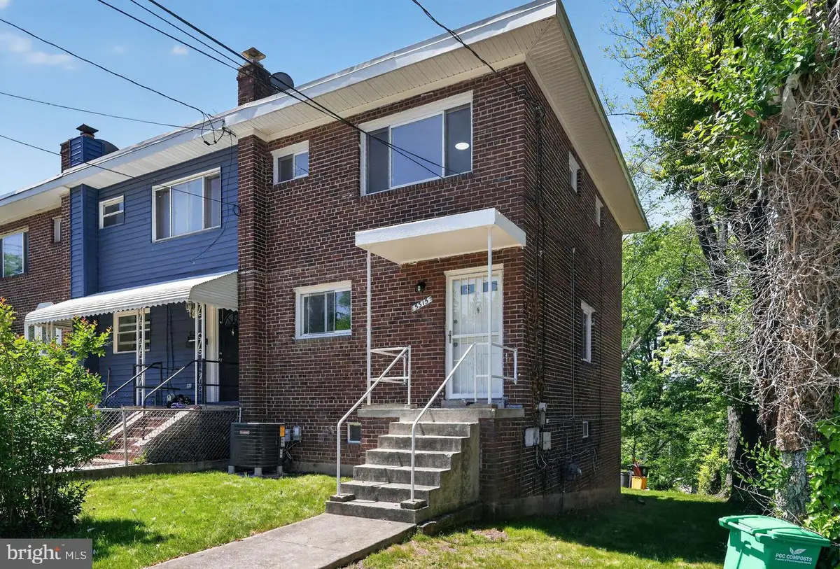 5315 Leverett St, Oxon Hill, MD 20745 - #1