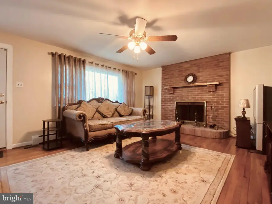 17003 Croom Rd, Brandywine, MD 20613 - #2