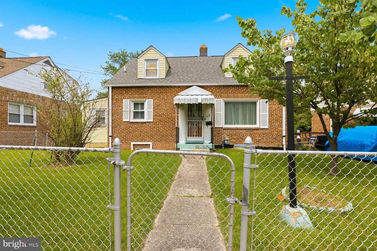 1412 Legation Rd, Hyattsville, MD 20782 - #1