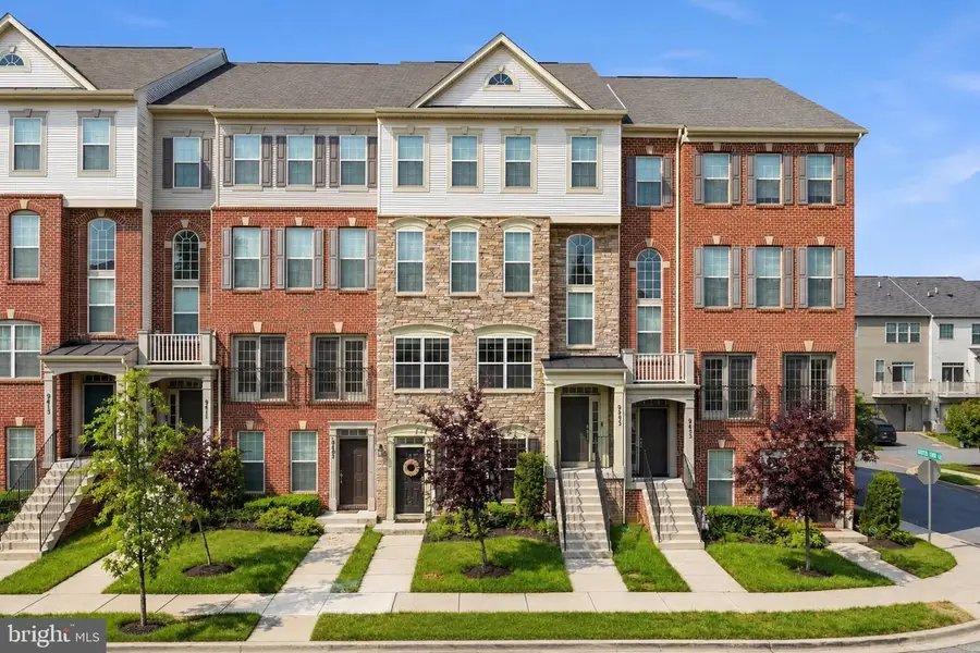 9407 Geaton Park Pl, Lanham, MD 20706 - #2