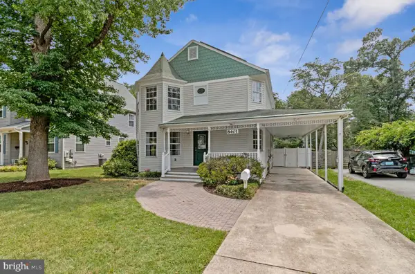 8401 Potomac Ave, COLLEGE PARK, MD 20740