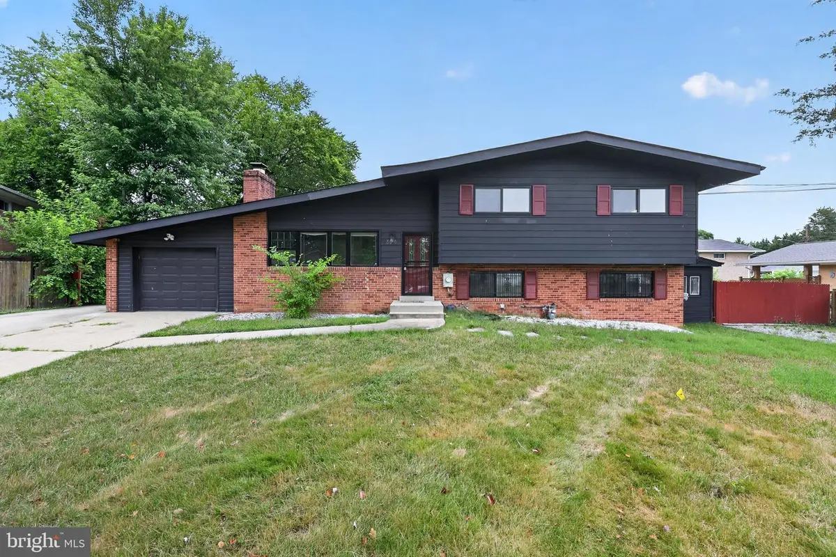5504 Westminster Ct, Temple Hills, MD 20748 - #1