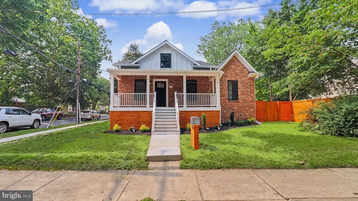 4719 Rittenhouse St, Riverdale, MD 20737 - #1