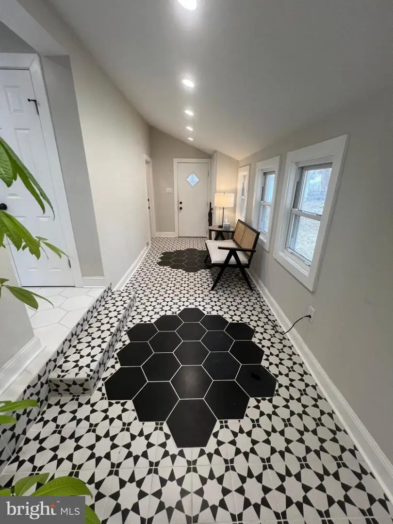 1000 Owens Rd, Oxon Hill, MD 20745 - #1