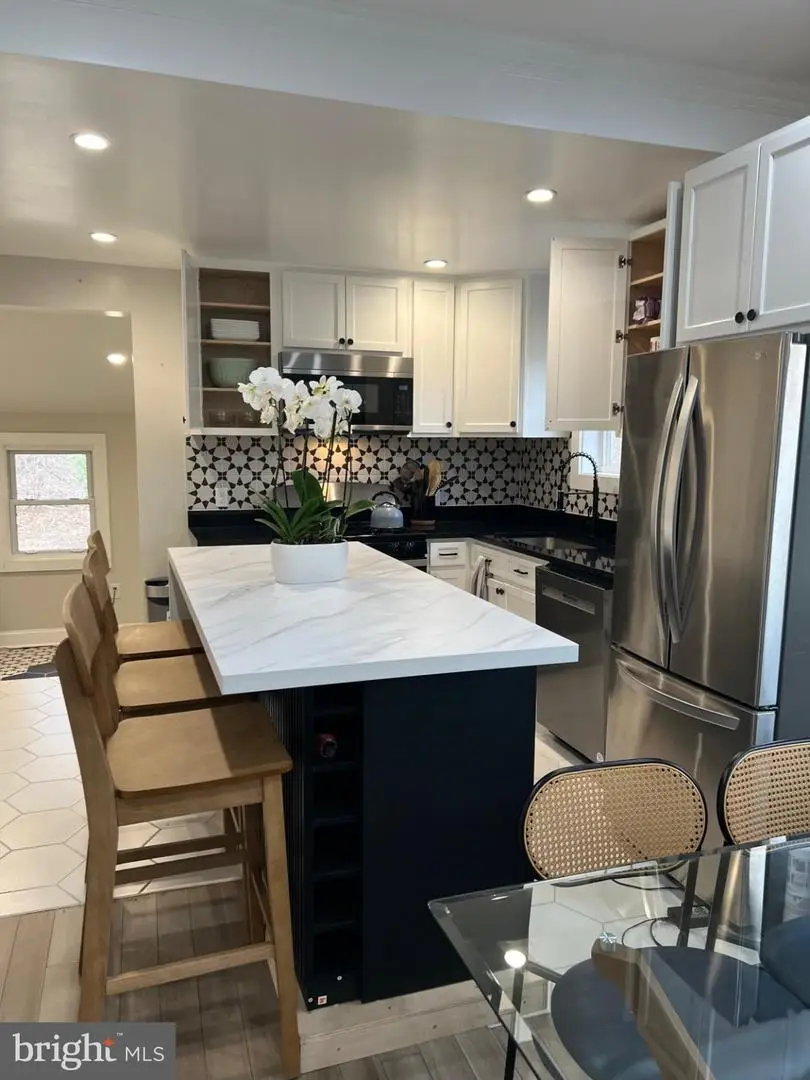 1000 Owens Rd, Oxon Hill, MD 20745 - #2