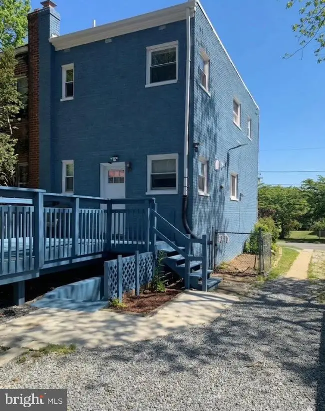 1821 Longfellow St, Hyattsville, MD 20782 - #3