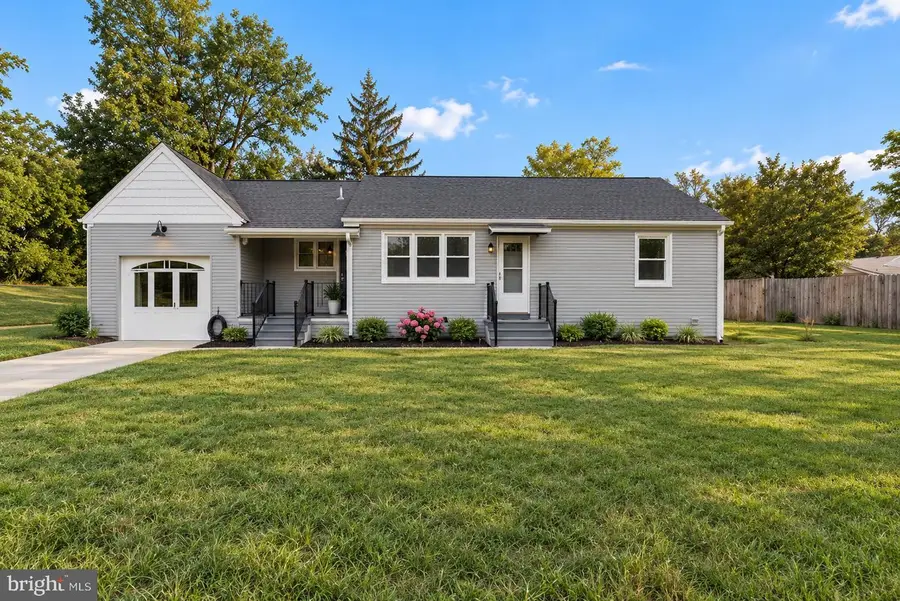 6601 Horseshoe Rd, Clinton, MD 20735 - #3