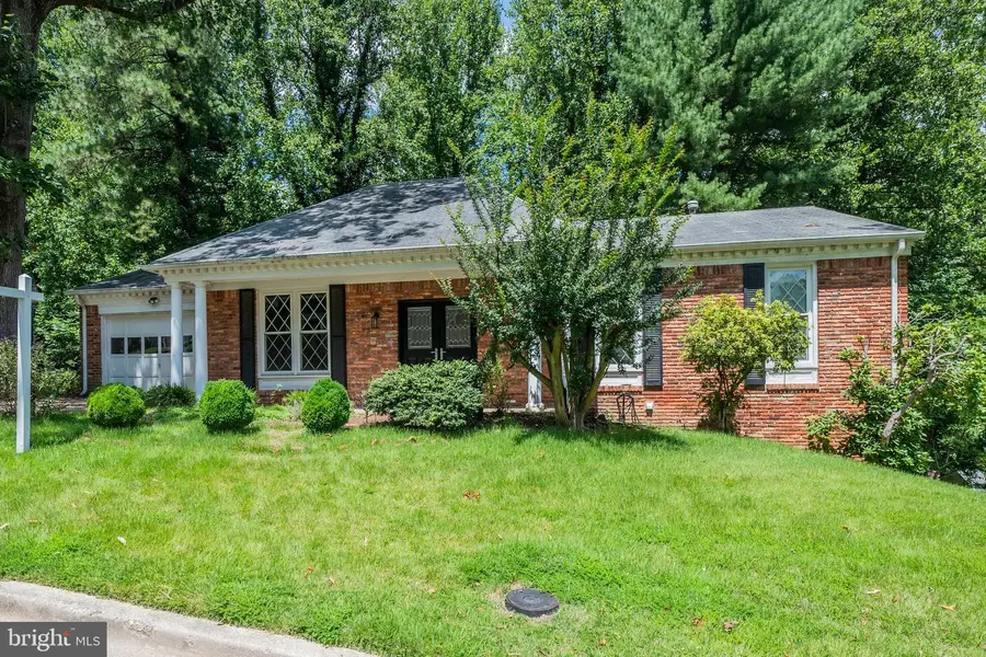 12208 Westview Dr, Upper Marlboro, MD 20772 - #2