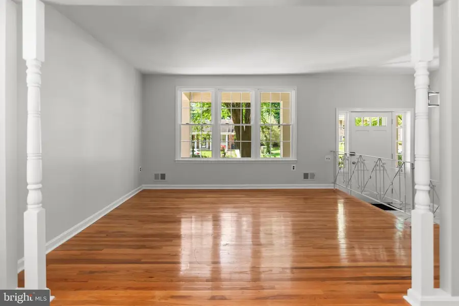 12204 Kinloch Ct, Upper Marlboro, MD 20772 - #2