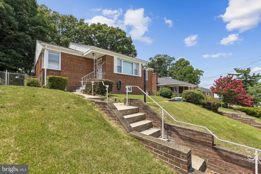3507 29th Pl, Temple Hills, MD 20748 - #2